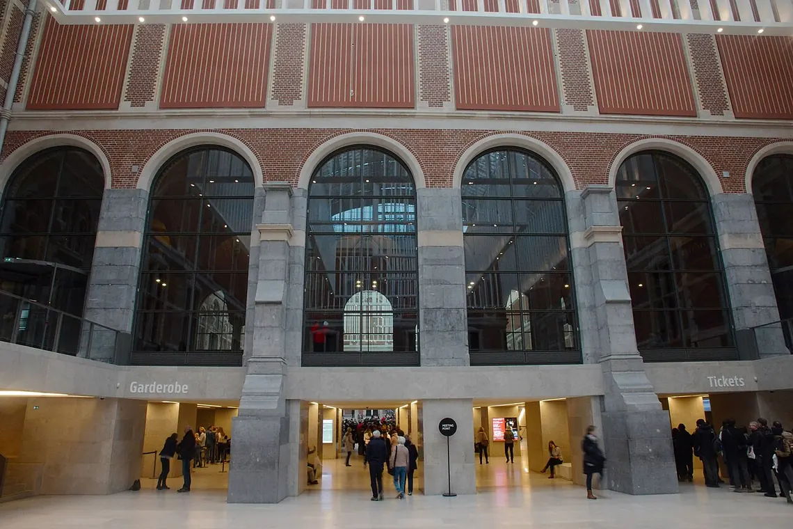 Virtual Art Museums visual 4