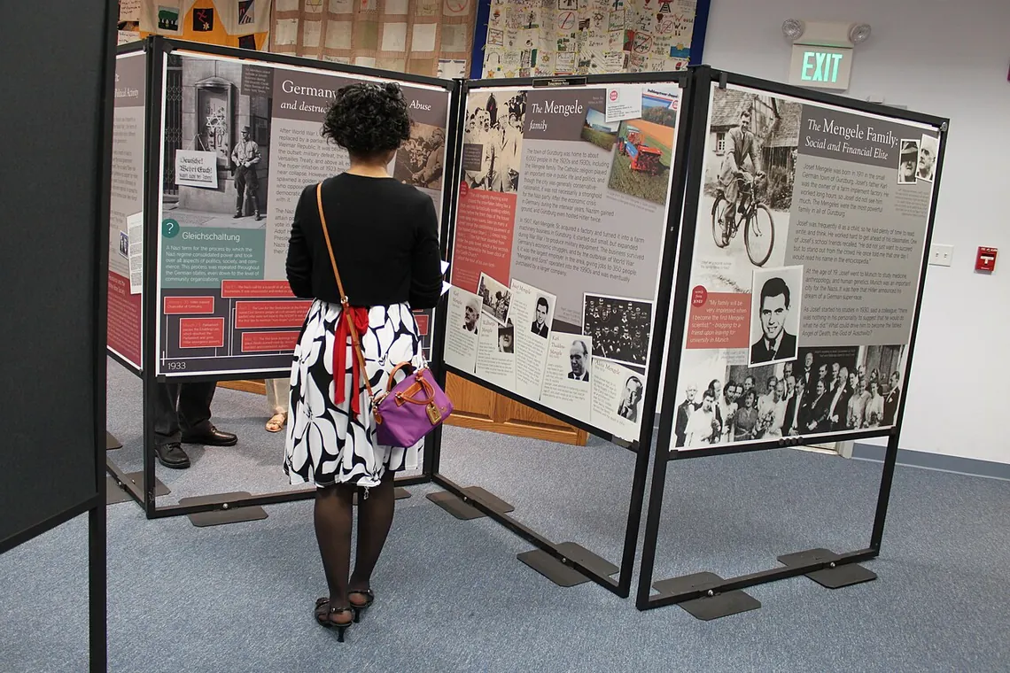 Holocaust Museum Virtual Tours visual 3